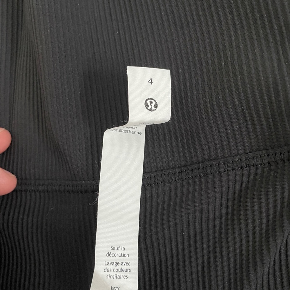 Women's Black Lululemon Ribbed Tank Top - Picture 3 of 3